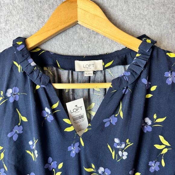 NWT Loft Floral Dress Womens XS Ruffle Flutter Knee Length Navy Romantic Pretty - Picture 2 of 13
